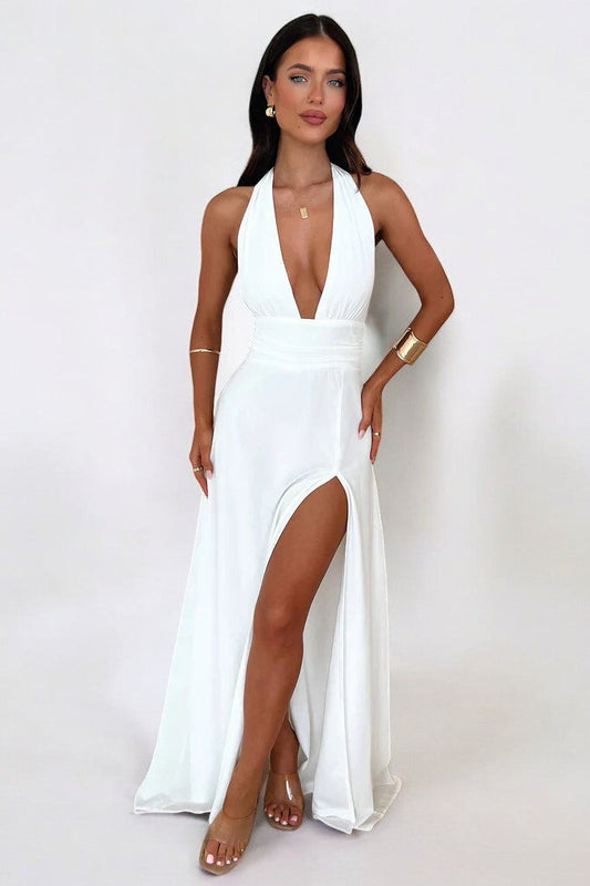 LILLI | Vestido maxi halter elegante con gran abertura