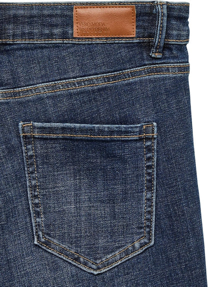 Vaqueros acampanados de talla mediana