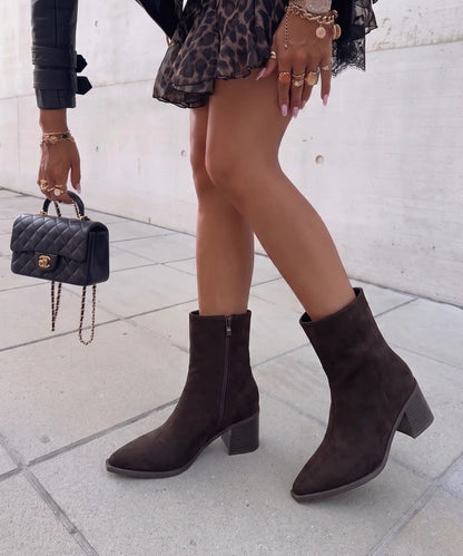 Botines Nela marrón oscuro