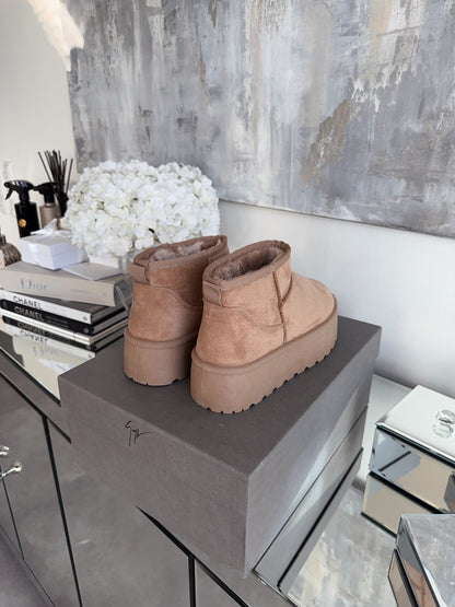 Botas de plataforma forradas Nina camel
