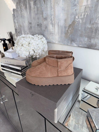 Botas de plataforma forradas Nina camel