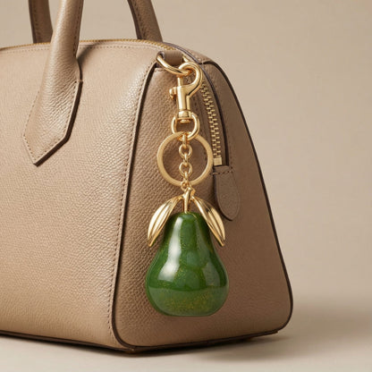 CHARM | PERA DORADA