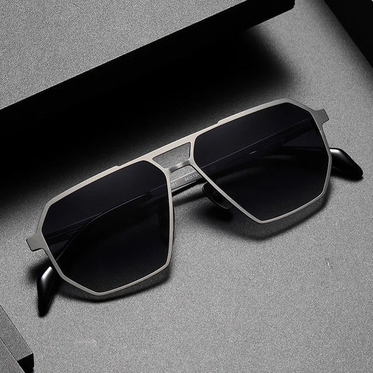 KONRAD | GAFAS DE SOL DE PRECISIÓN DE TITANIO