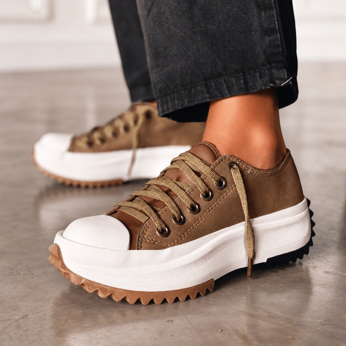 Bettina Zapatillas de Plataforma Dentada