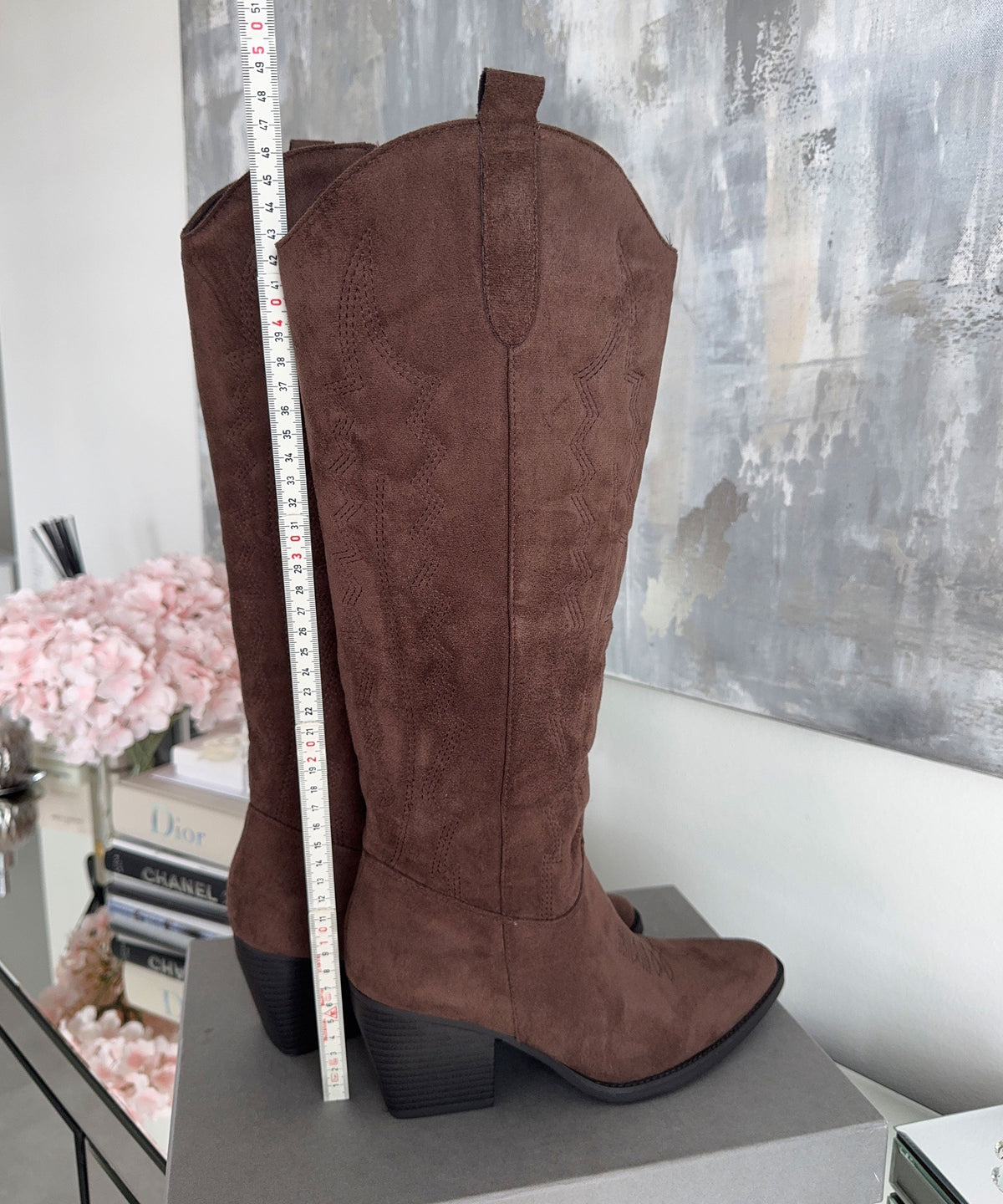 Bota vaquera Selenay alta de color marrón oscuro