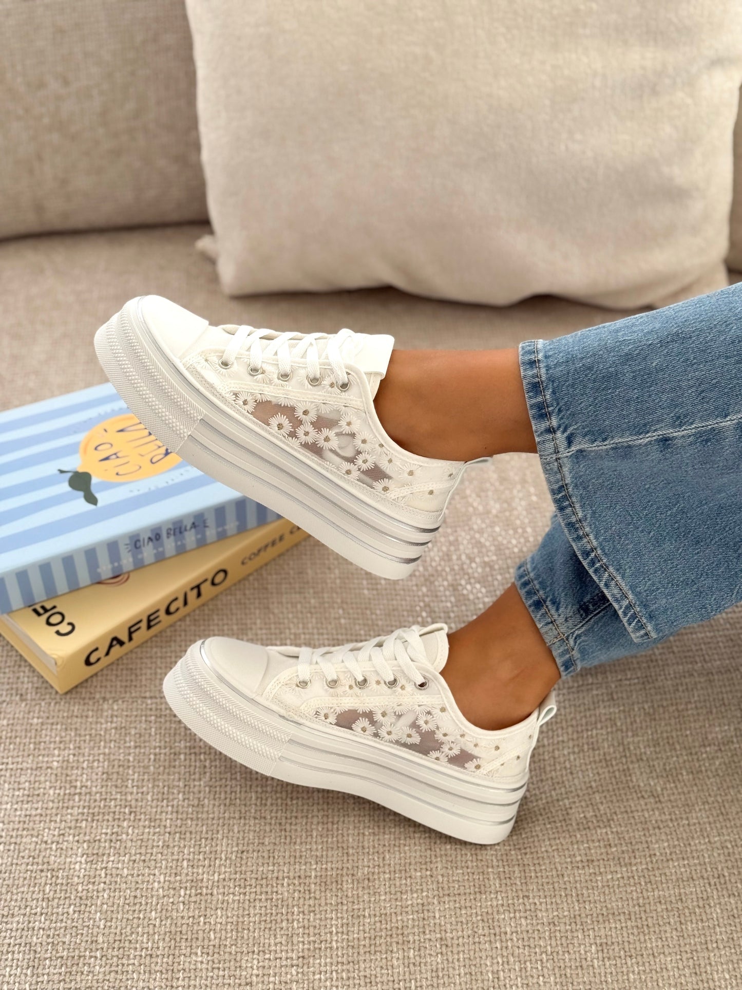SNEAKERS | KALYSSA BLANC