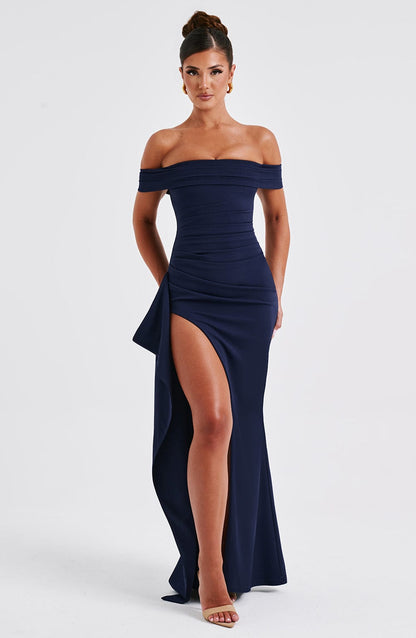 KIM | Vestido maxi de satén sin hombros
