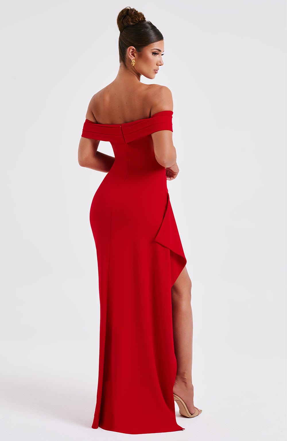 KIM | Vestido maxi de satén sin hombros