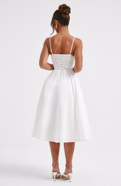 MAILEEN | Vestido midi elegante con estilo corsé