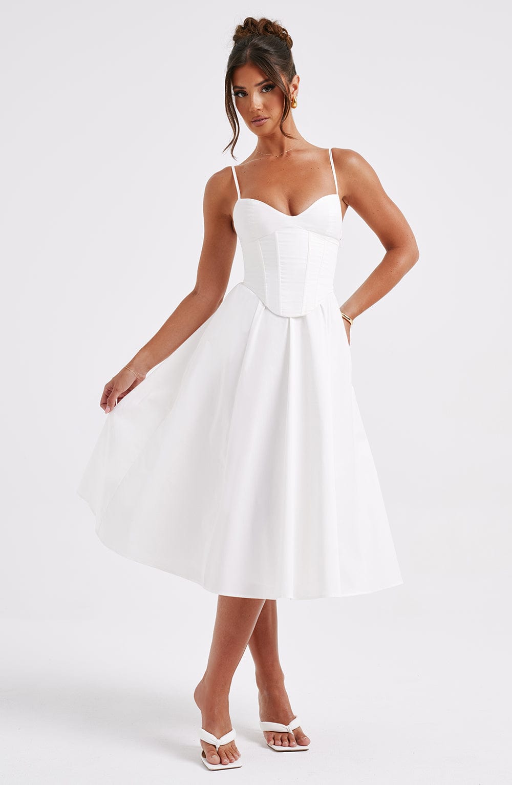 MAILEEN | Vestido midi elegante con estilo corsé