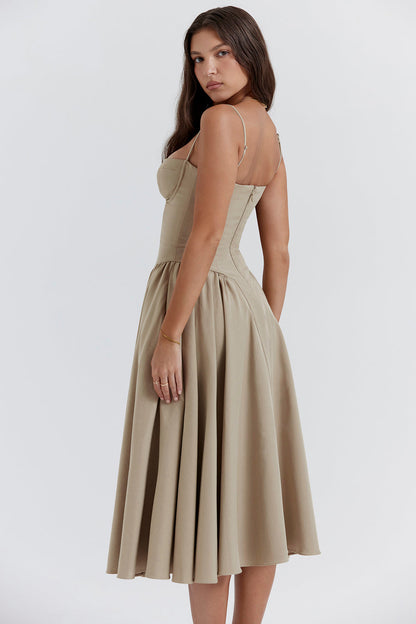 NOVA | Vestido con corsé