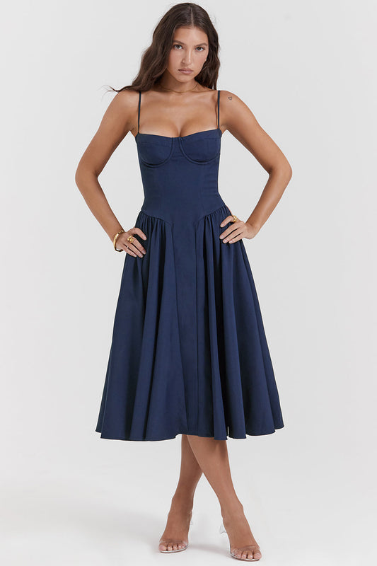 NOVA | Vestido con corsé