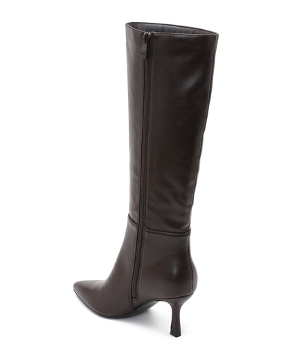Zapatos de tacón bajo tipo kitten de cuero Ziana, marrón